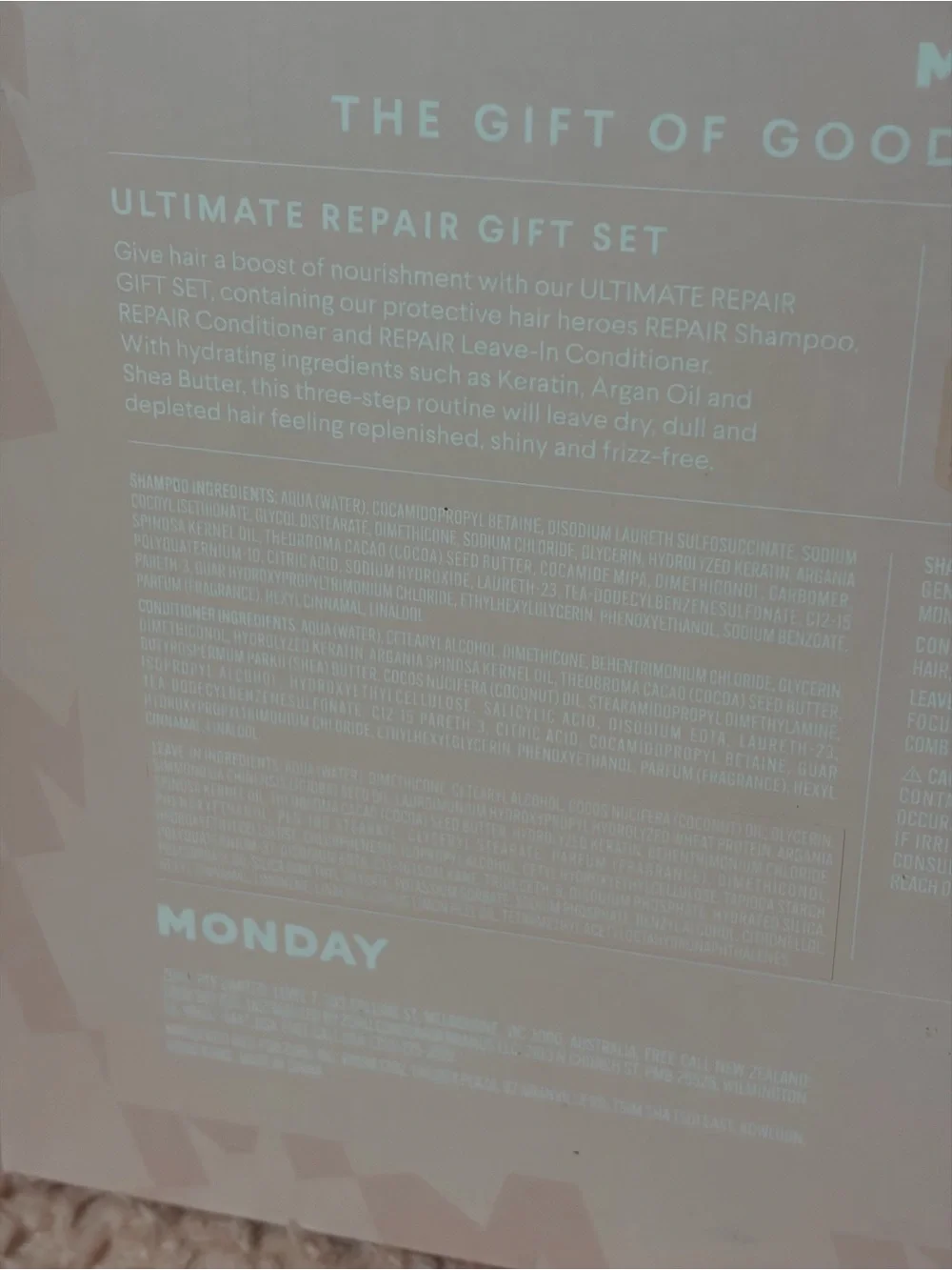 Monday Haircare Ultimate Repair Gift Set Repair Shampoo Repair Conditioner And